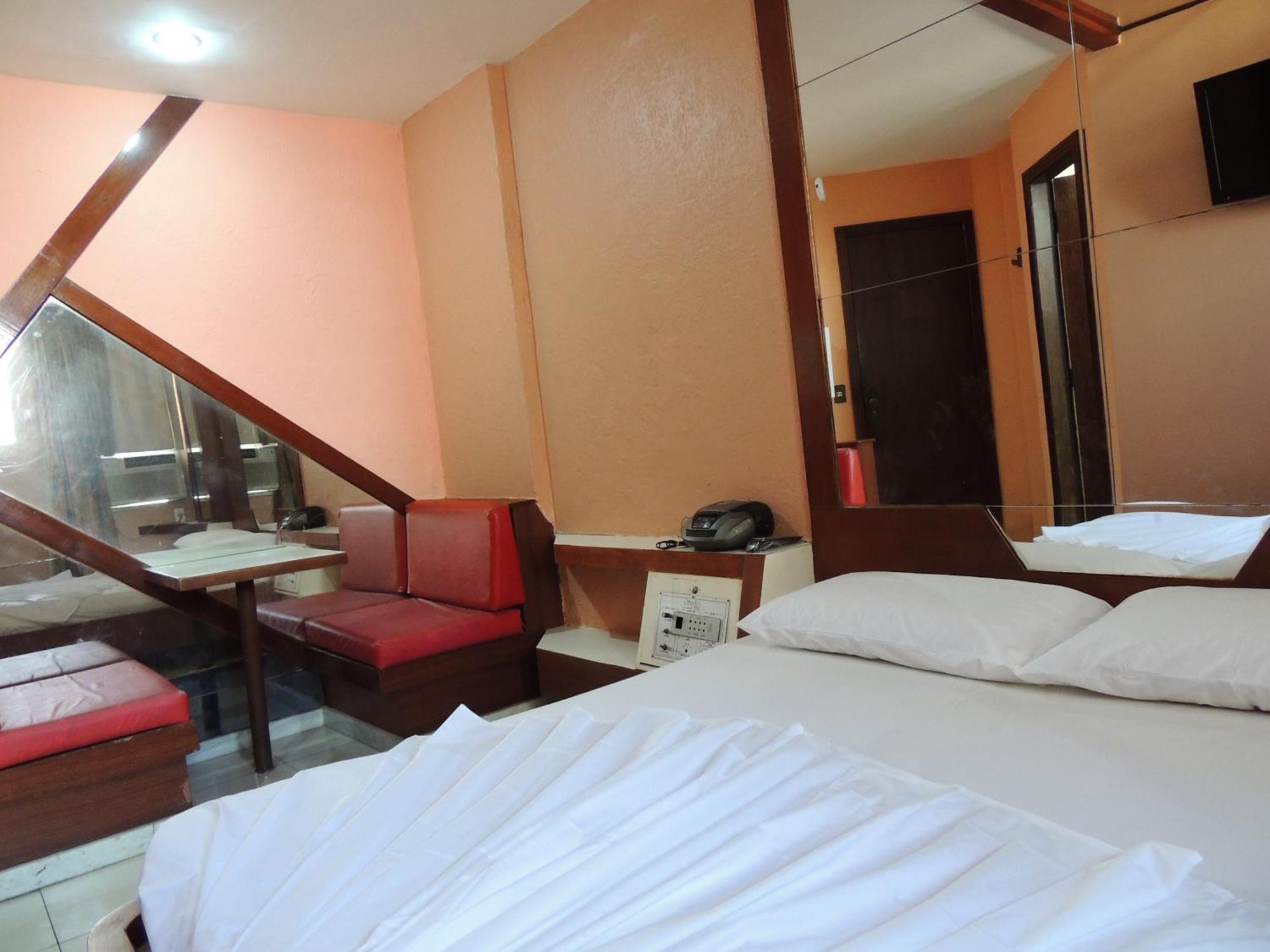 Hotel Bcentral - Centro De 2*