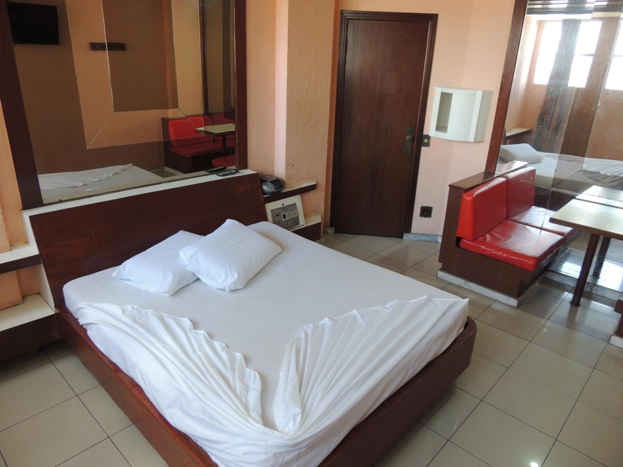 Bcentral - Centro De Hotel 2*