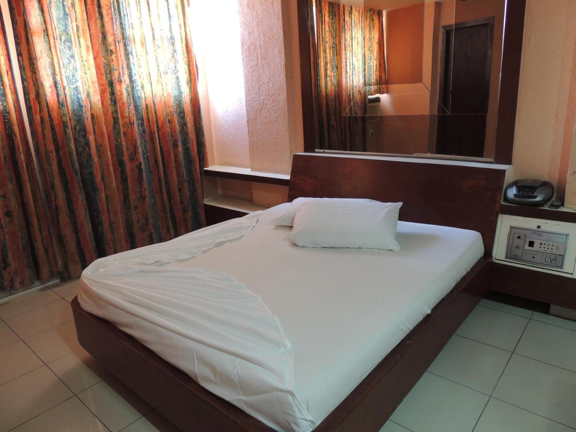 Hotel Bcentral - Centro De 2*